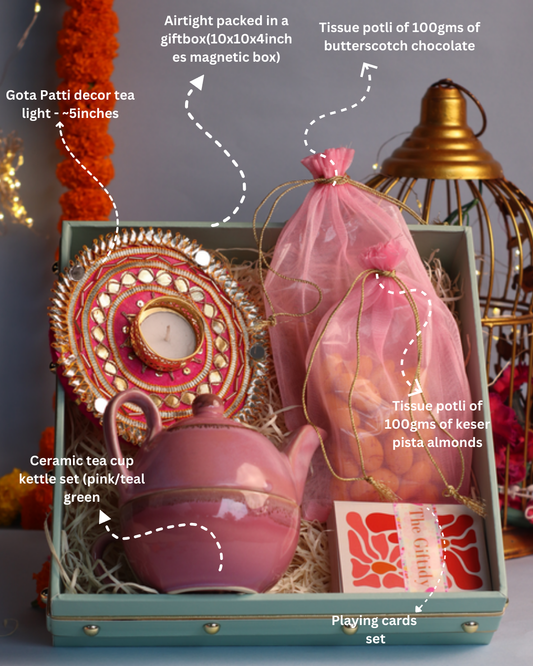 Tea & Tradition Hamper