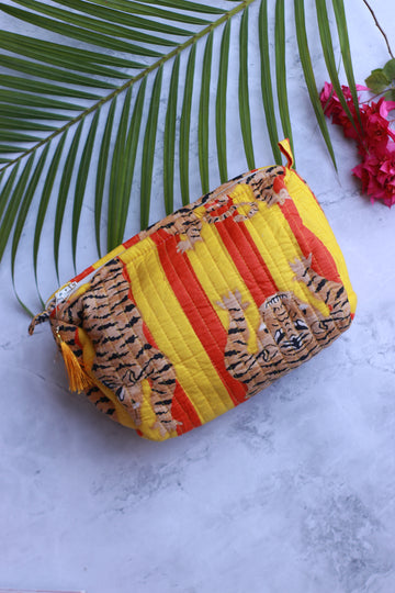 Printed set of 3 zipped cloth pouch