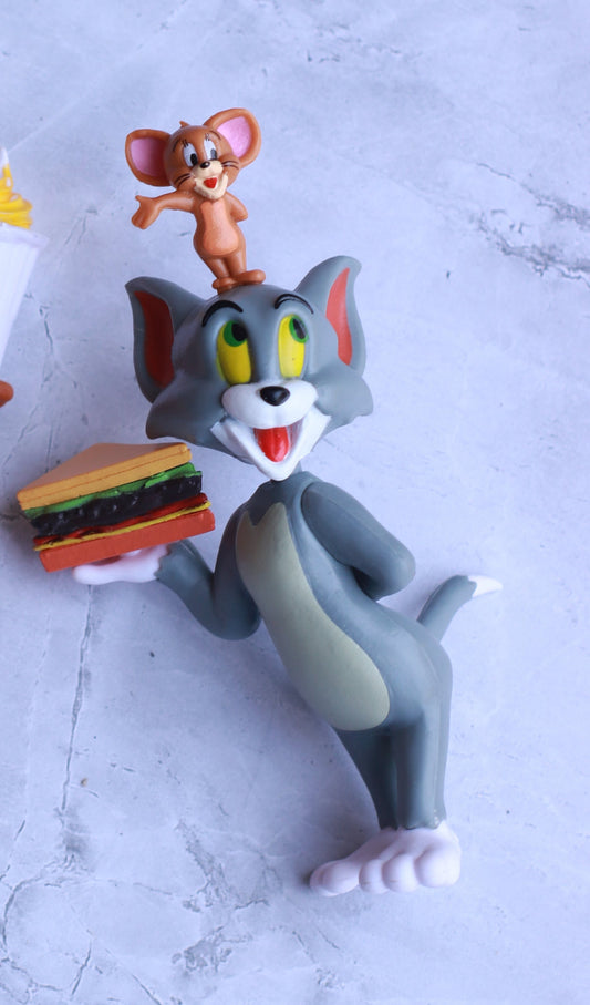 Tom miniature