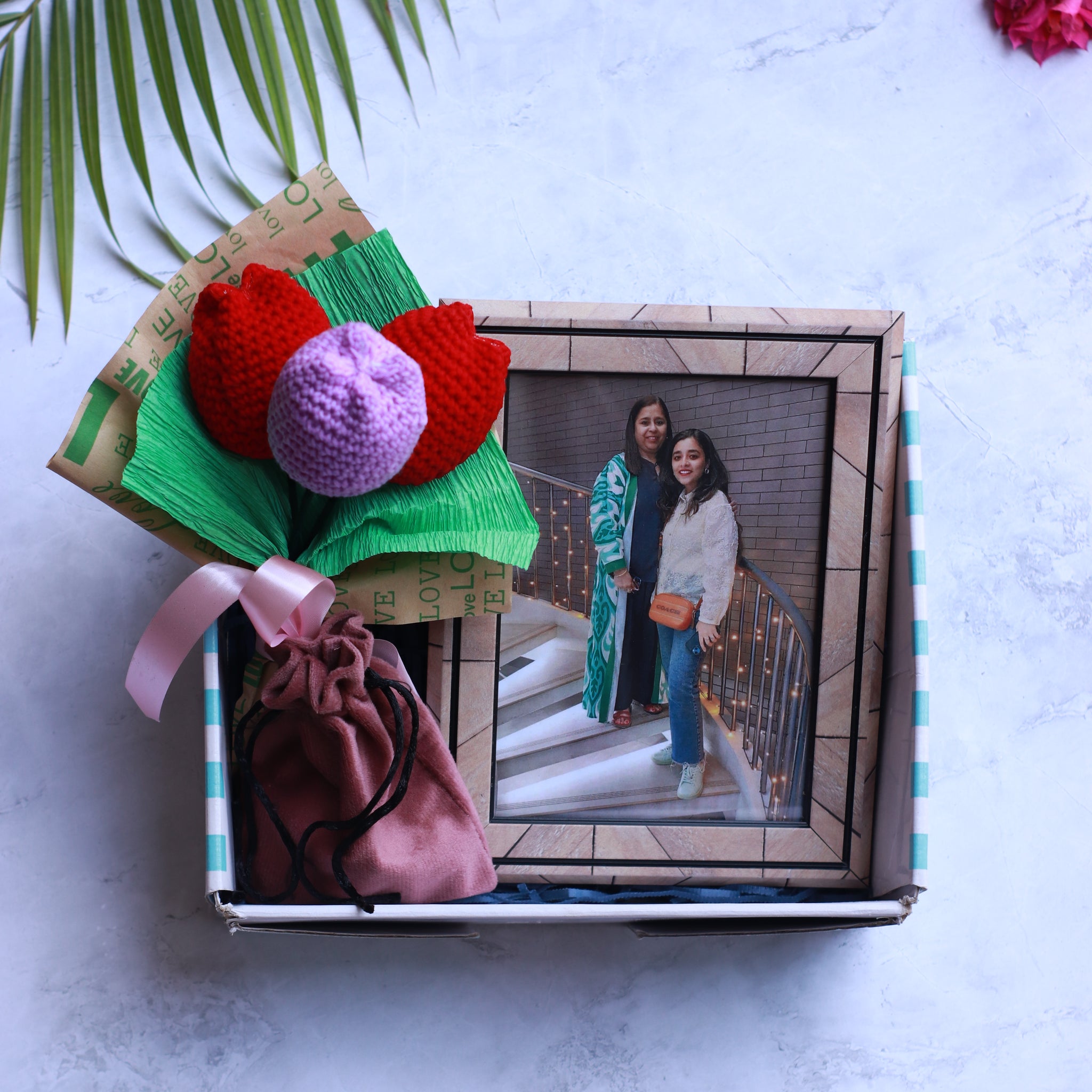 Snuggle & Smile Box