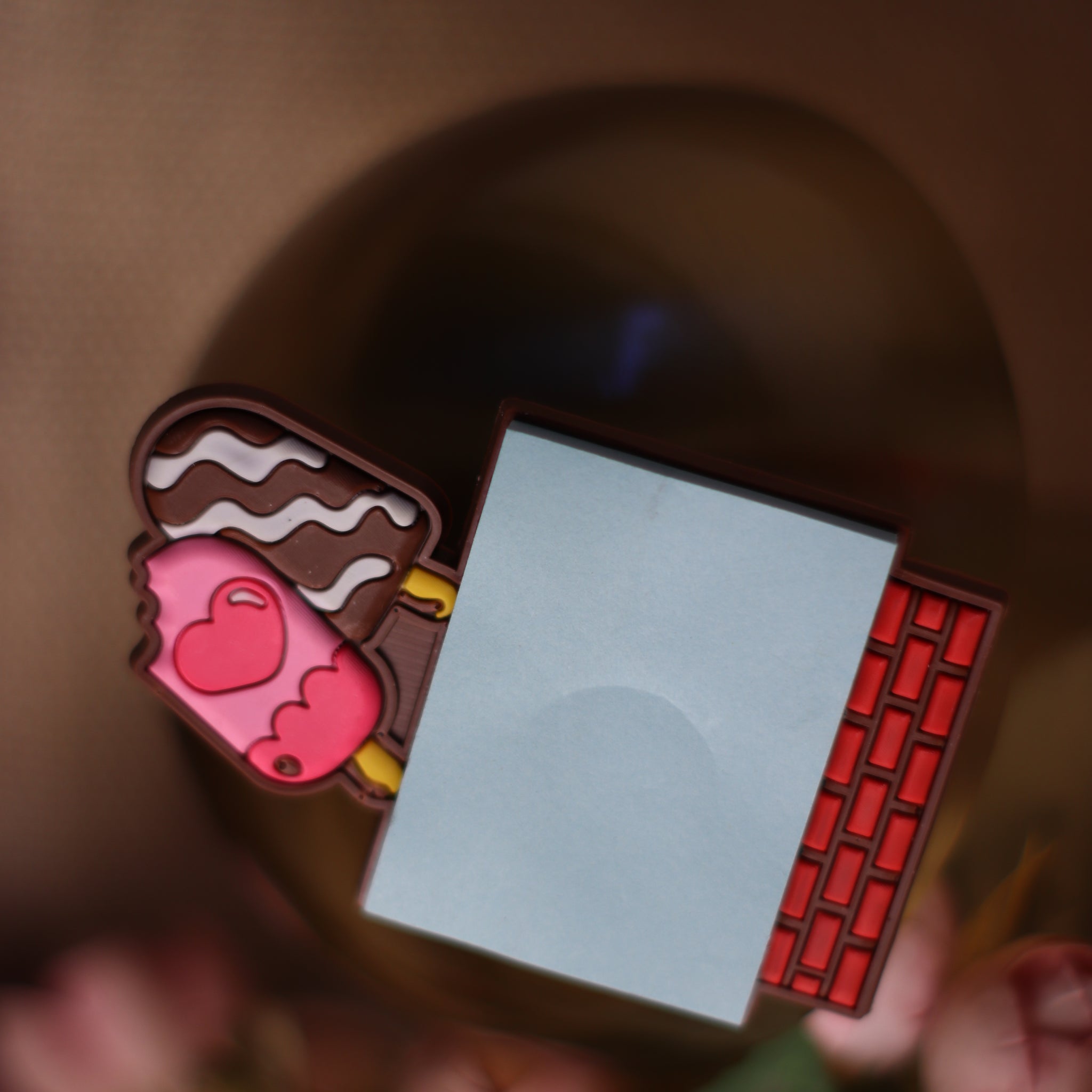 Sticky notes fridge magnet