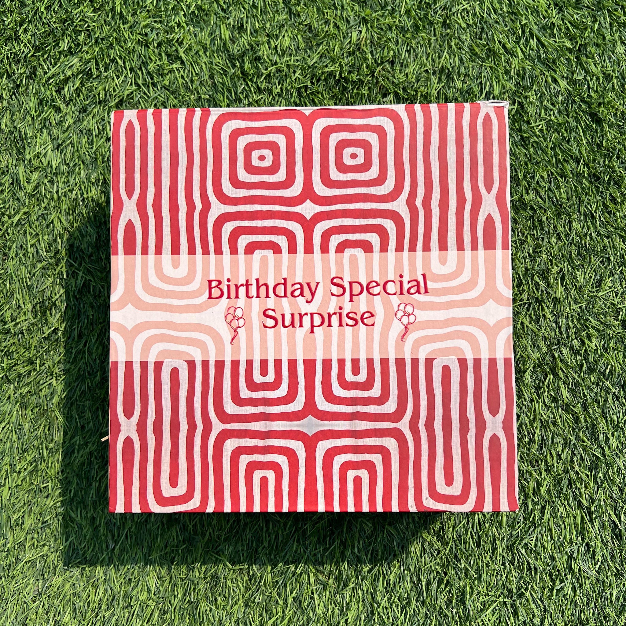 Birthday Magnetic Giftbox (10x10x4 inches)